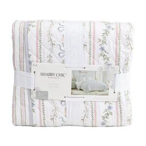 SHABBY CHIC Floral And Bows Quilt Set